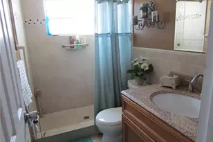 5850 18th St N, Saint Petersburg, FL 33714 - Photo 22