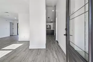 10609 Out Island Dr, Tampa, FL 33615 - Photo 8