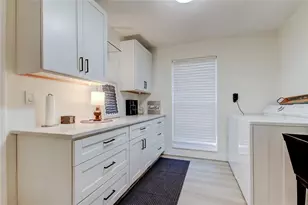 2652 Concorde Ct, Clearwater, FL 33761 - Photo 12