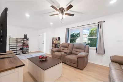 1325 Abbey Crescent Lane, Clearwater, FL 33759 - Photo 10