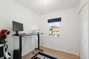 1325 Abbey Crescent Ln, Clearwater, FL 33759 - Photo 32