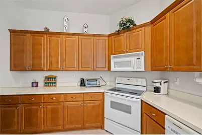 10199 Holly Berry Drive, Weeki Wachee, FL 34613 - Photo 14