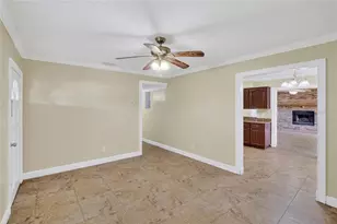 3605 W Flora St, Tampa, FL 33614 - Photo 12