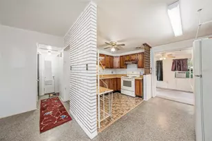 8481 93rd Ave, Seminole, FL 33777 - Photo 12