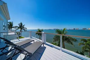 418 St Andrews Dr, Belleair, FL 33756 - Photo 70