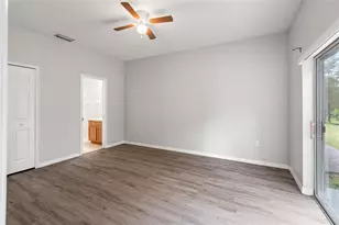 5727 Autumn Shire Dr, Zephyrhills, FL 33541 - Photo 22