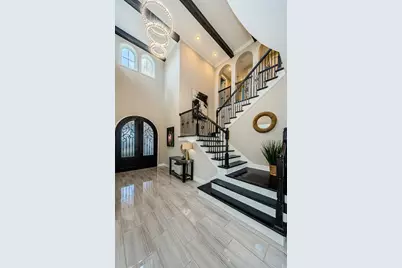 29038 Picana Lane, Wesley Chapel, FL 33543 - Photo 6