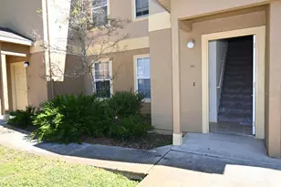 36113 Deer Creek Dr, Zephyrhills, FL 33541 - Photo 4