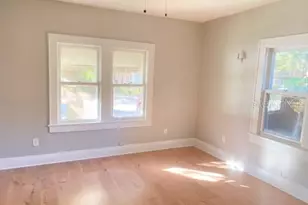 1204 E River Cove St, Tampa, FL 33604 - Photo 8