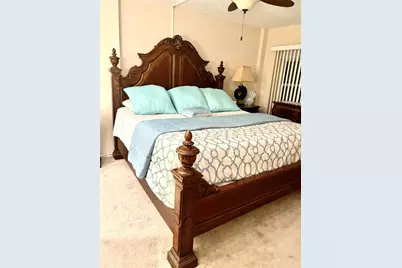 4650 Cove Circle #402, Saint Petersburg, FL 33708 - Photo 18