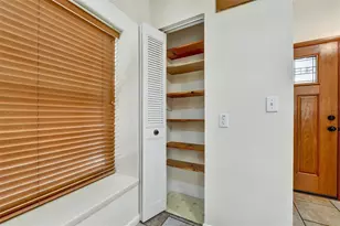 558 Capistrano Ct, Largo, FL 33771 - Photo 24