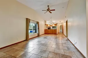 558 Capistrano Ct, Largo, FL 33771 - Photo 18