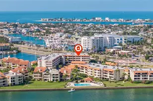 106 1st St E, Tierra Verde, FL 33715 - Photo 2