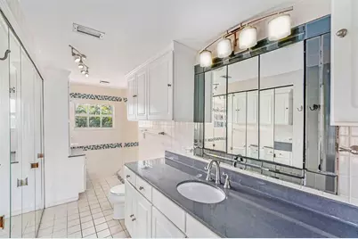 5903 Bimini Way N, Saint Pete Beach, FL 33706 - Photo 32