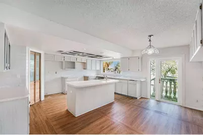 5903 Bimini Way N, Saint Pete Beach, FL 33706 - Photo 8