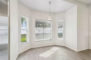 11021 Sailbrooke Dr, Riverview, FL 33579 - Photo 8