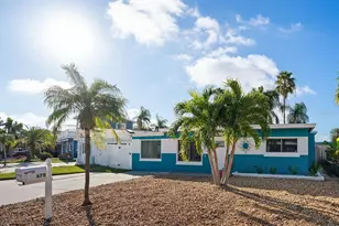 675 182nd Ave E, Redington Shores, FL 33708 - Photo 2