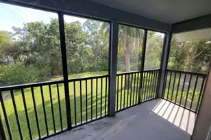 200 Country Club Dr, Largo, FL 33771 - Photo 18