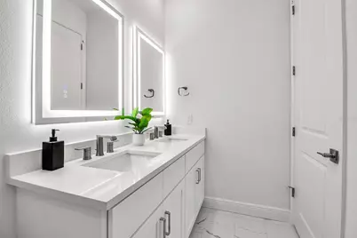 600 3rd Avenue S #201, Saint Petersburg, FL 33701 - Photo 22