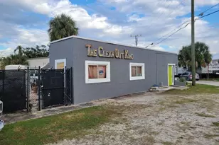 5205 Haines Rd N, Saint Petersburg, FL 33714 - Photo 1