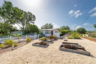 3394 74th Ave N, Saint Petersburg, FL 33702 - Photo 4