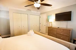 185 Brightwater Dr, Clearwater Beach, FL 33767 - Photo 12