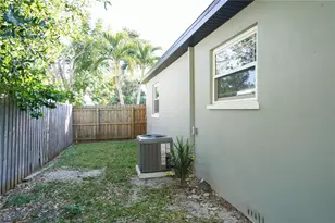 5817 Dartmouth Ave N, Saint Petersburg, FL 33710 - Photo 30