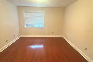 10263 Gandy Blvd, Saint Petersburg, FL 33702 - Photo 20