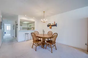 285 Madeira Cir, Tierra Verde, FL 33715 - Photo 10