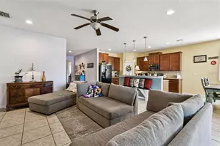 1110 Lauren Manor Loop, Ruskin, FL 33570 - Photo 18