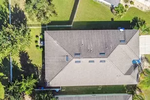1110 Lauren Manor Loop, Ruskin, FL 33570 - Photo 6