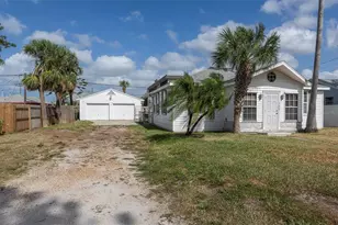 309 72nd Ave, Saint Pete Beach, FL 33706 - Photo 2
