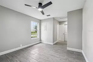 2 S Treasure Dr, Tampa, FL 33609 - Photo 32