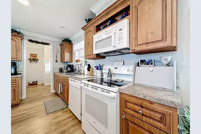 690 Sandwedge Drive, Frostproof, FL 33843 - Photo 8