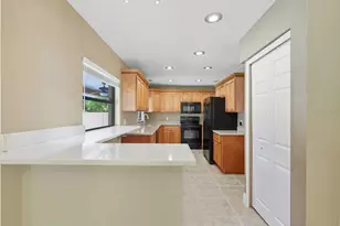3707 Pelican Ln, Orlando, FL 32803 - Photo 14