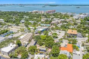 400 Glennes Ln, Dunedin, FL 34698 - Photo 48