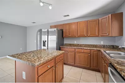 1303 Alhambra Crest Drive, Ruskin, FL 33570 - Photo 18