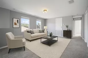 1303 Alhambra Crest Dr, Ruskin, FL 33570 - Photo 8