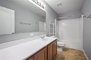 1303 Alhambra Crest Dr, Ruskin, FL 33570 - Photo 36