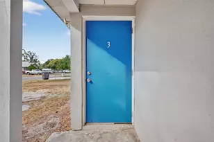 6401 31st St N, Saint Petersburg, FL 33702 - Photo 1