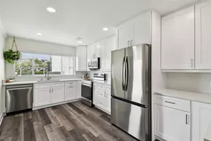 4304 Harbor House Dr, Tampa, FL 33615 - Photo 8