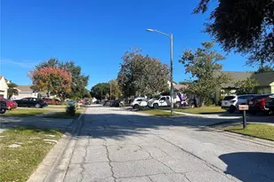 12674 Gorda Cir E, Largo, FL 33773 - Photo 52