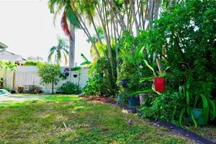 12674 Gorda Cir E, Largo, FL 33773 - Photo 42