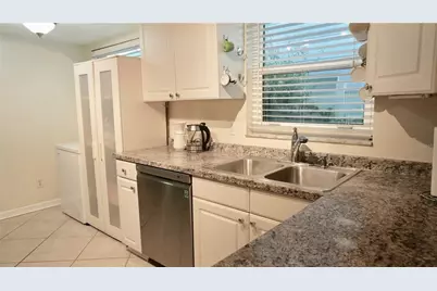 12674 Gorda Circle E, Largo, FL 33773 - Photo 16