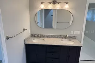 8401 Blackstone Ct, Tampa, FL 33615 - Photo 16