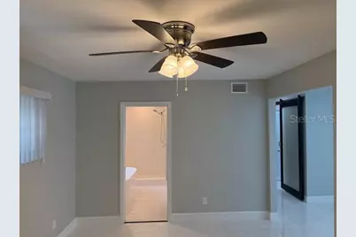 8401 Blackstone Court, Tampa, FL 33615 - Photo 12