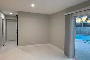 8401 Blackstone Ct, Tampa, FL 33615 - Photo 30