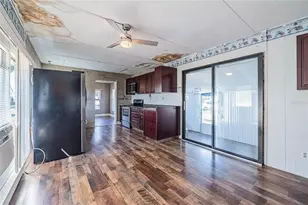 37228 Eileen Ave, Zephyrhills, FL 33542 - Photo 14