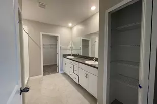 31875 Sun Kettle Loop, Wesley Chapel, FL 33545 - Photo 12