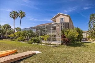 7345 Brightwaters Ct, New Port Richey, FL 34652 - Photo 6